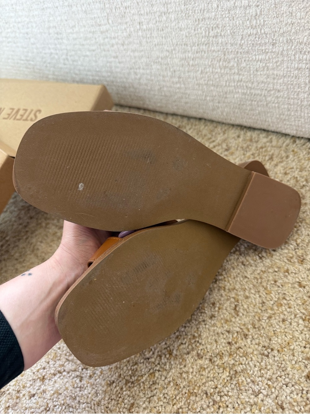 Steve Madden Hadyn Tan Slide Sandals - Picture 2 of 4